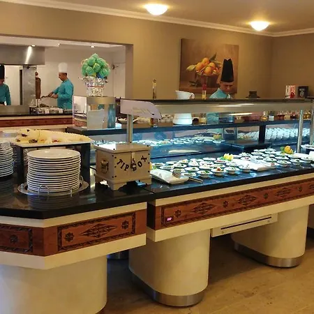 كلوب آلا توركا فيلة داليان