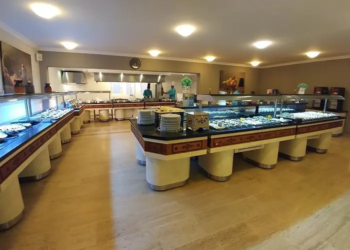 クラブ アッラ トゥルカ ダルヤン